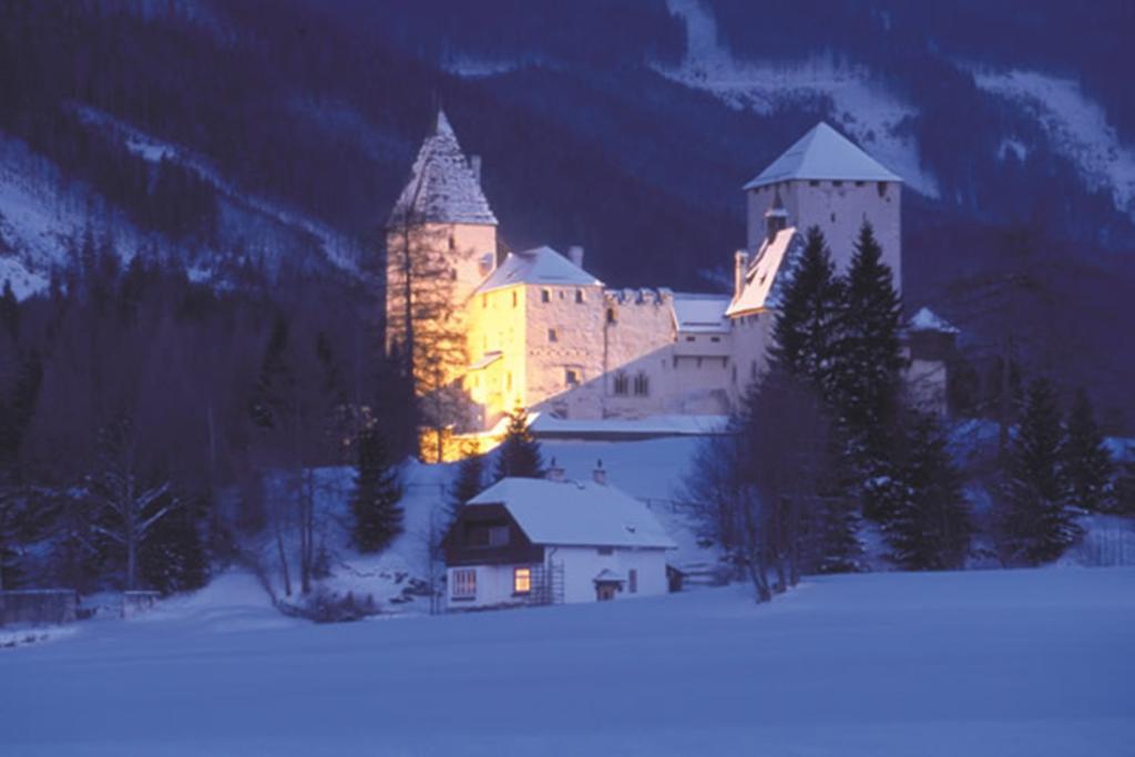 Ferienwohnung Und Zimmer Kassar Bikertipp Mauterndorf  Esterno foto